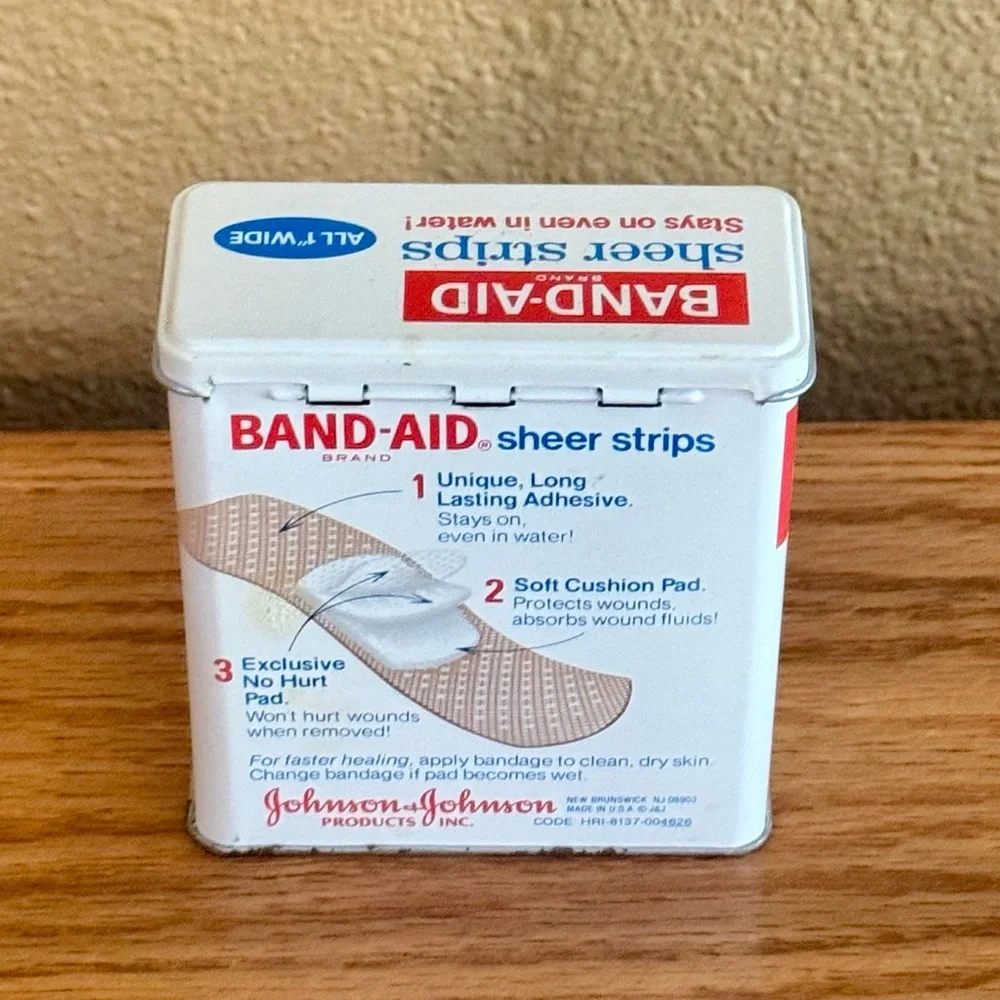 Vintage Band‑Aid Sheer Strips Tin Johnson & Johnson Metal First Aid Storage Box